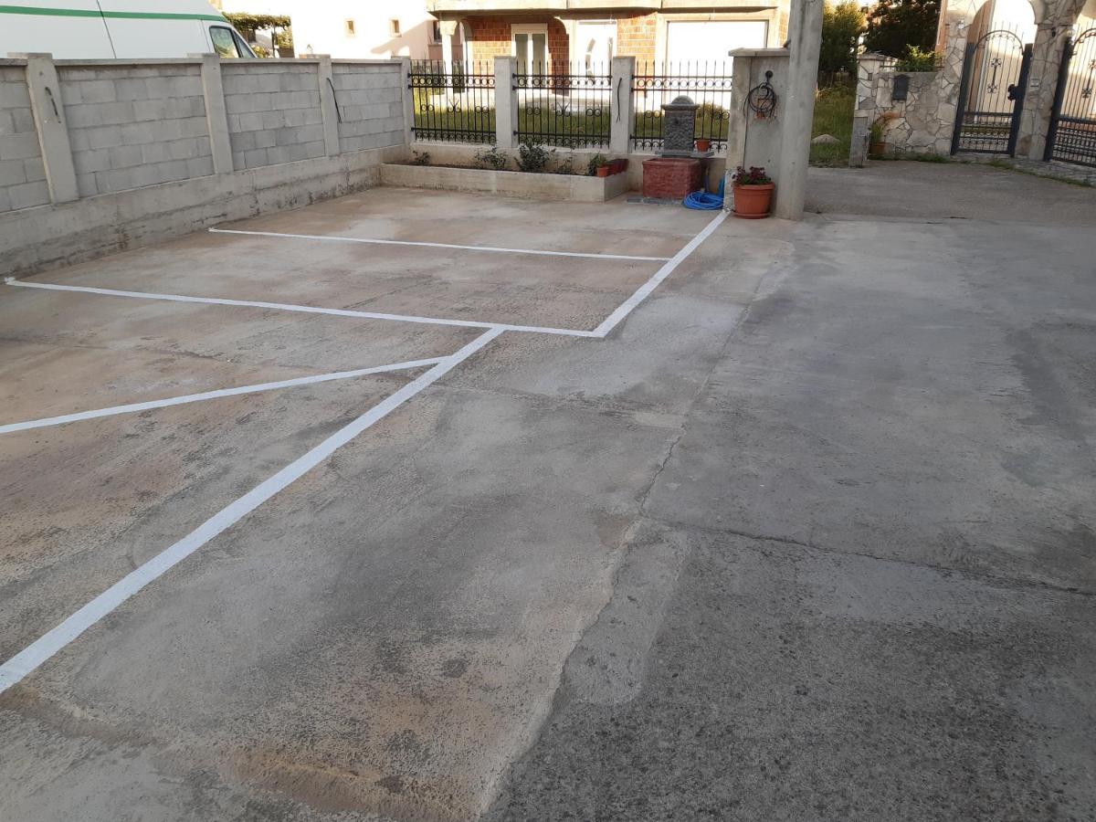 Zecirovic Mnebar Apartamento Exterior foto